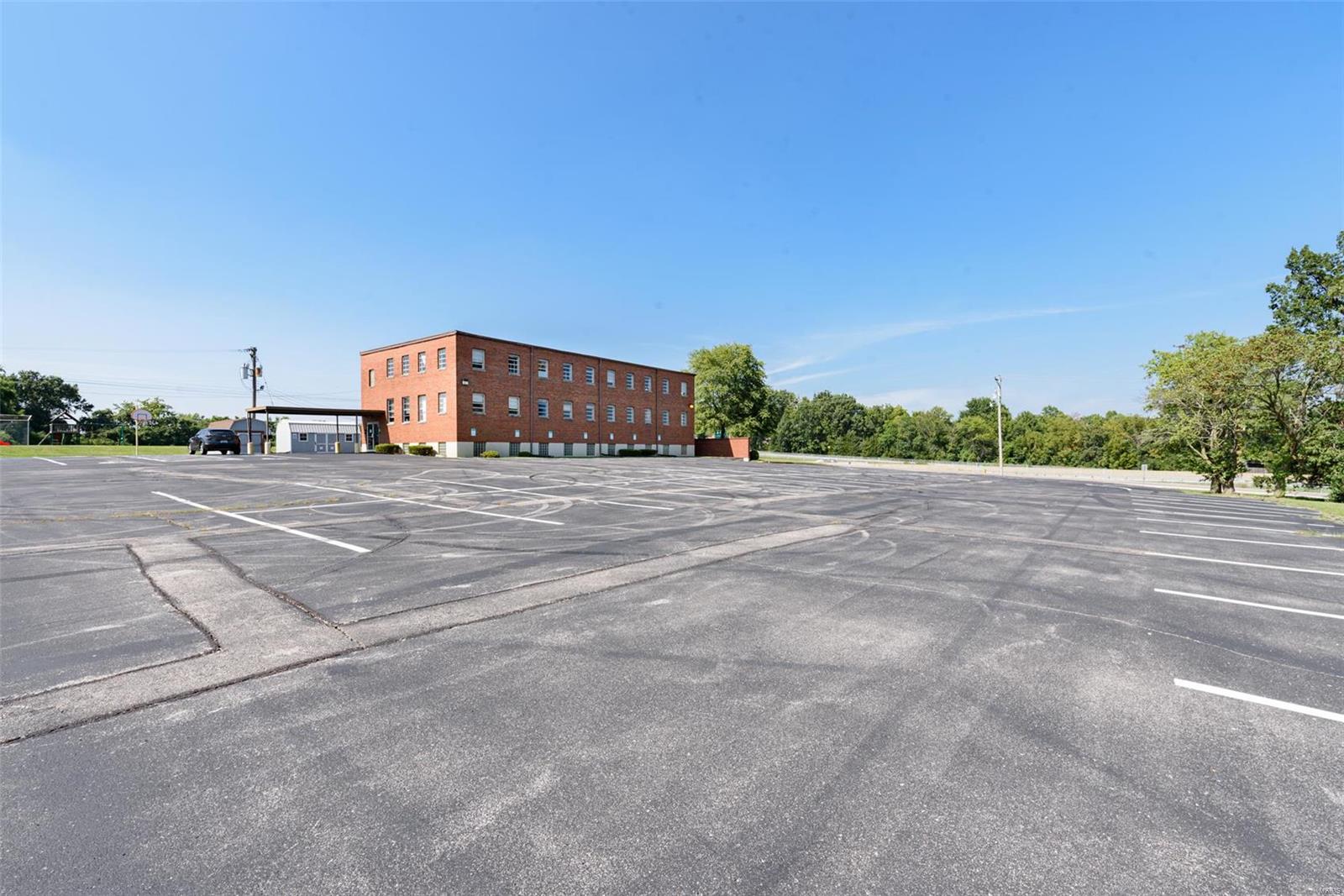 Carondelet Commons - Commercial Sale