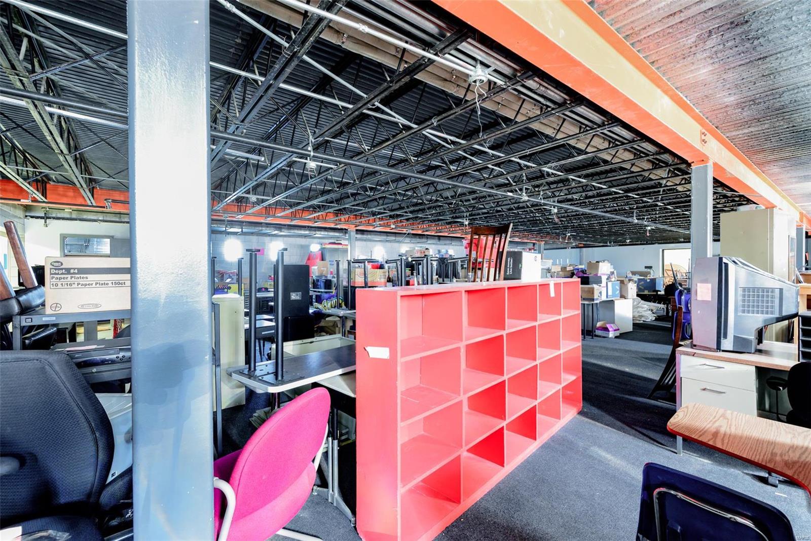 Carondelet Commons - Commercial Sale