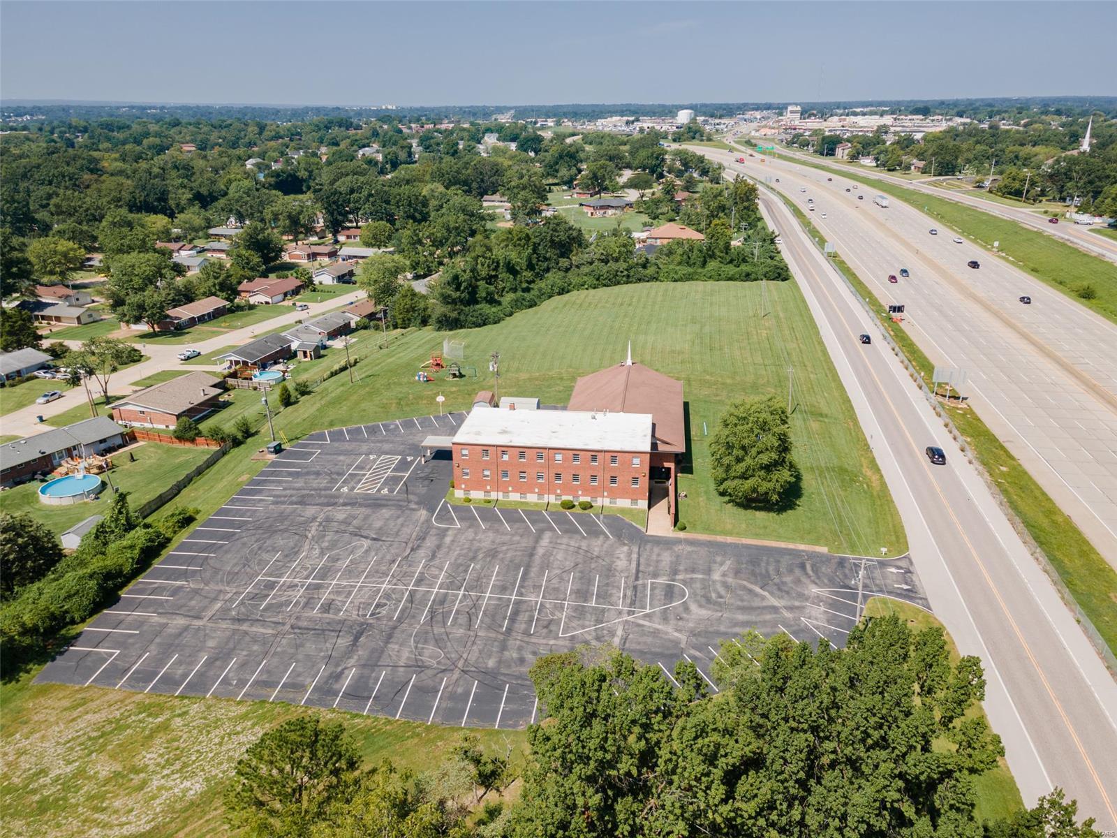 Carondelet Commons - Commercial Sale