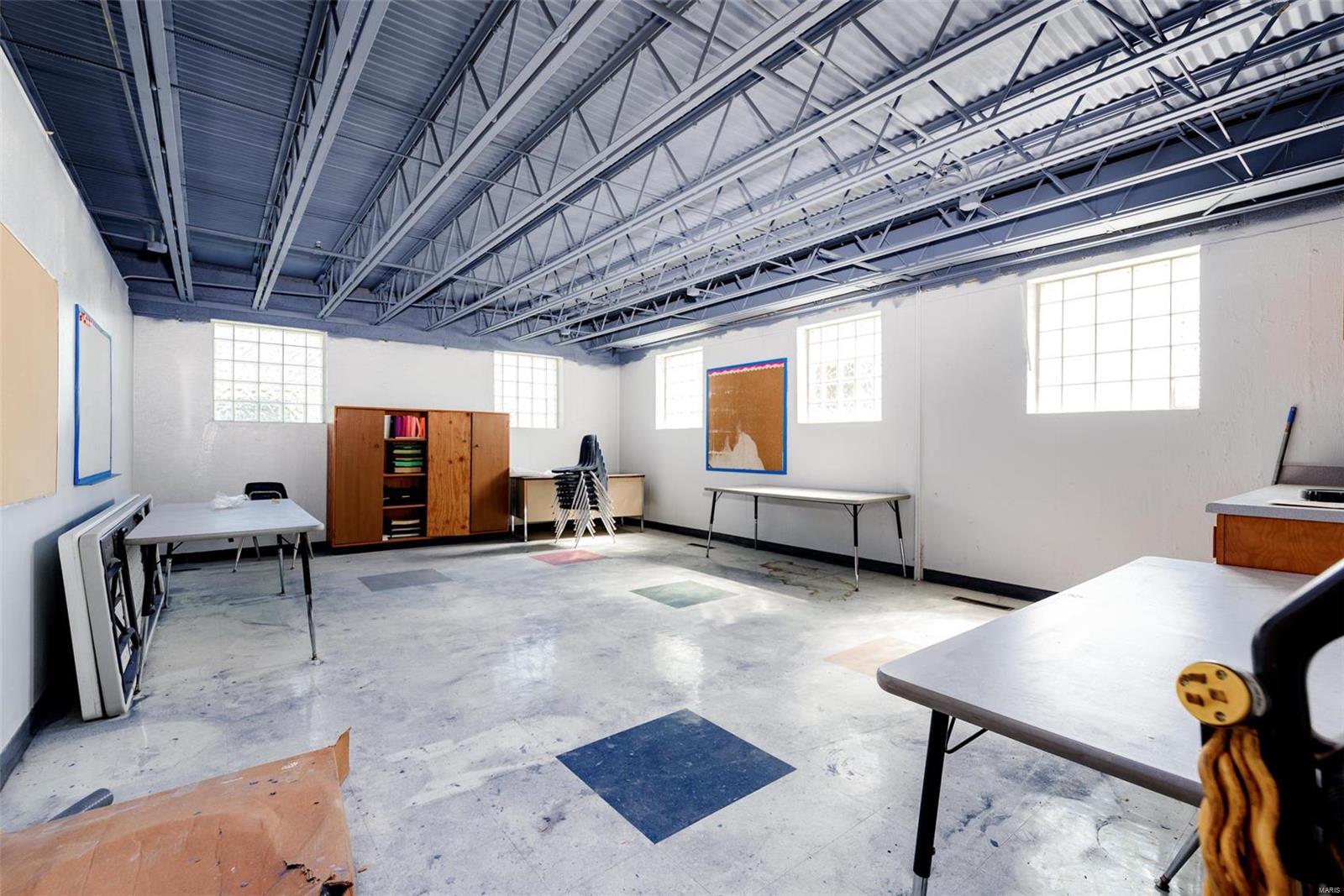 Carondelet Commons - Commercial Sale