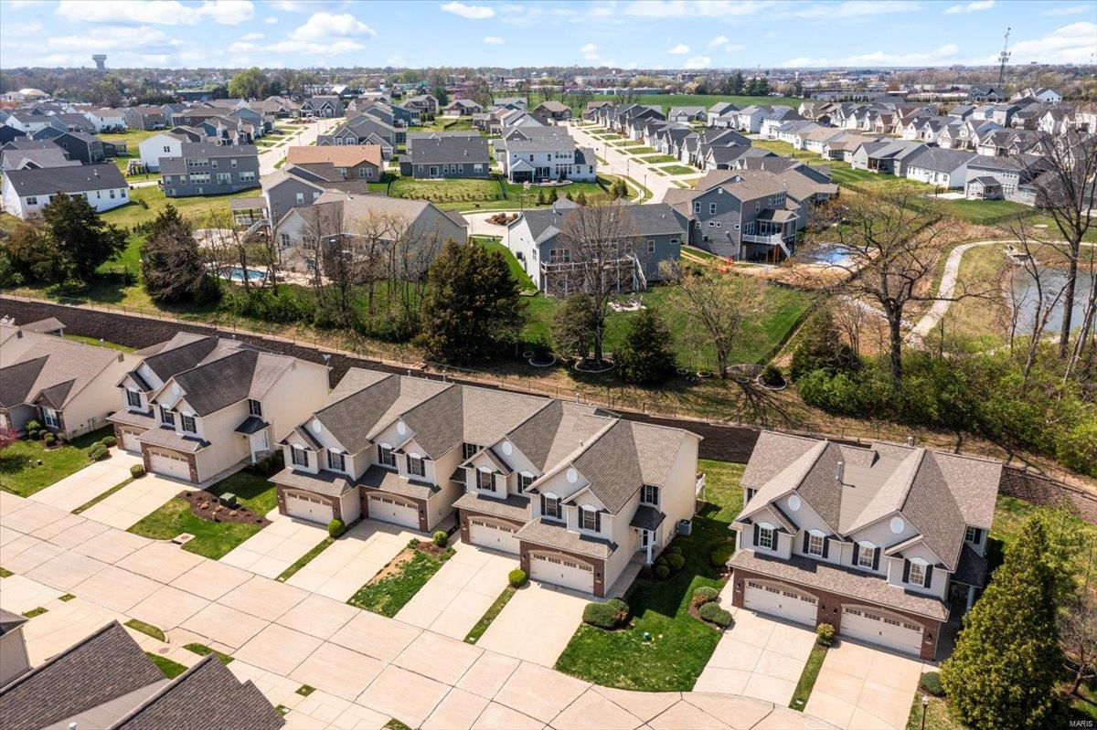 St Charles, Missouri 63301, United States, 3 Bedrooms Bedrooms, ,3 BathroomsBathrooms,Residential,Pending,103124