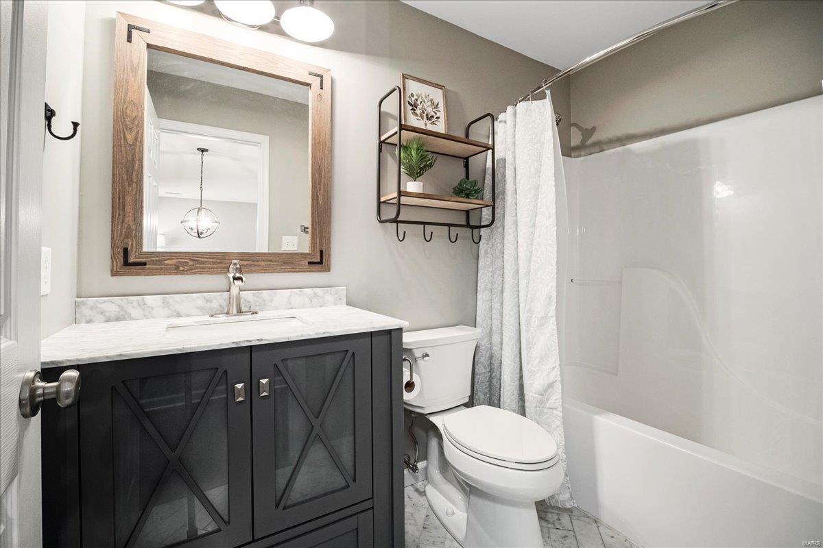 St Charles, Missouri 63301, United States, 3 Bedrooms Bedrooms, ,3 BathroomsBathrooms,Residential,Pending,103124