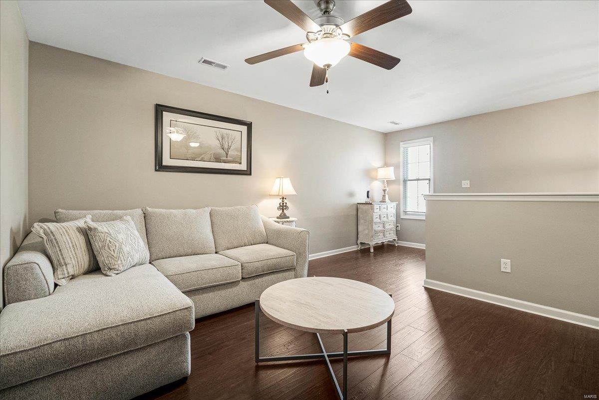 St Charles, Missouri 63301, United States, 3 Bedrooms Bedrooms, ,3 BathroomsBathrooms,Residential,Pending,103124