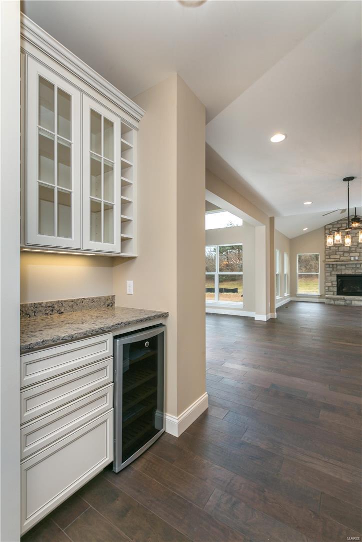 Williamsburg 2 - Residential