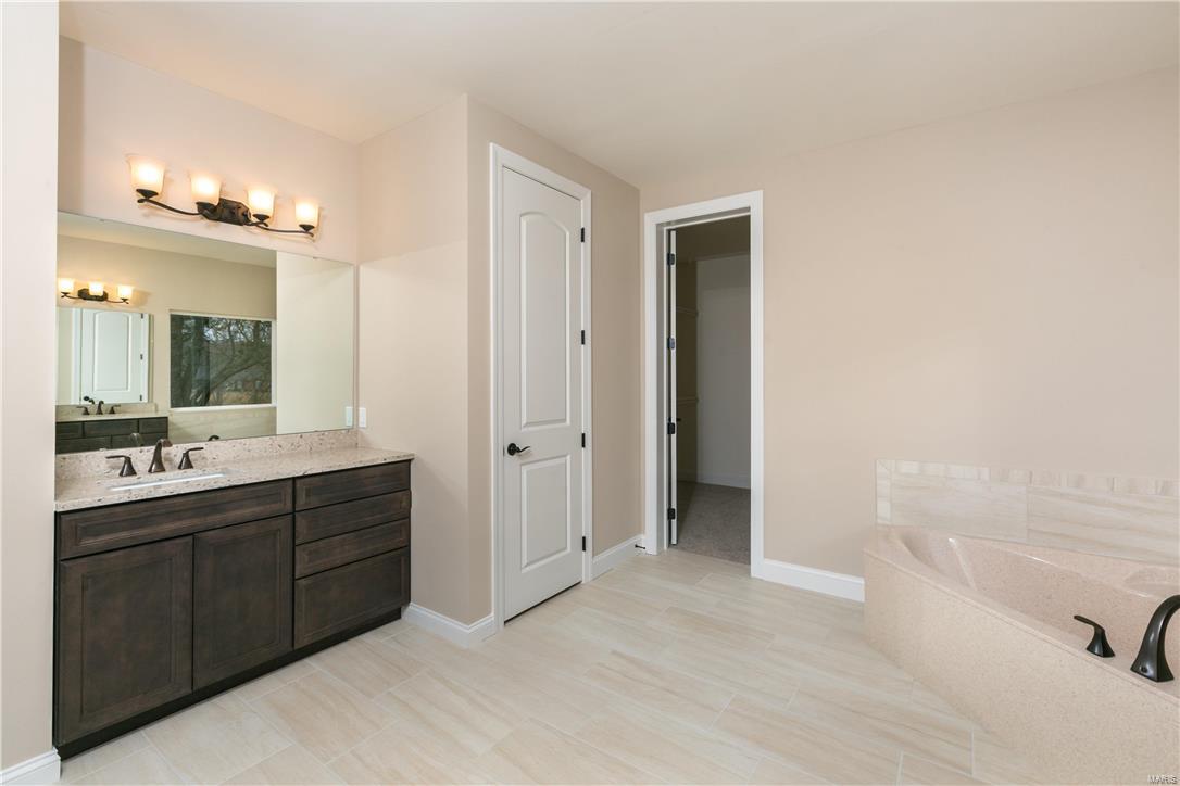 Williamsburg 2 - Residential