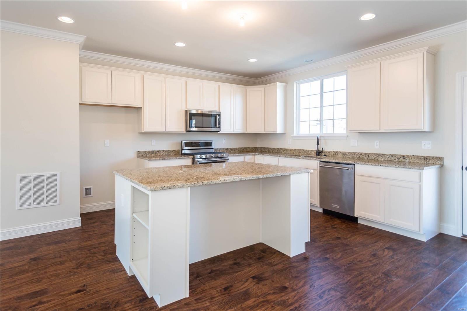 Central Park Townes - Residential Lease