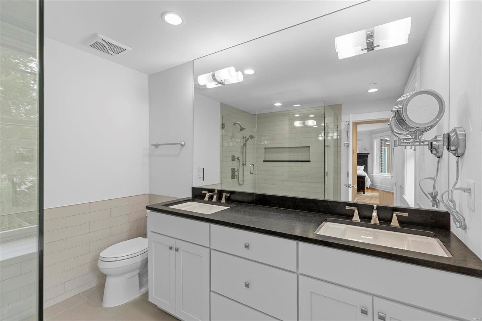 West Portland Place - Residential