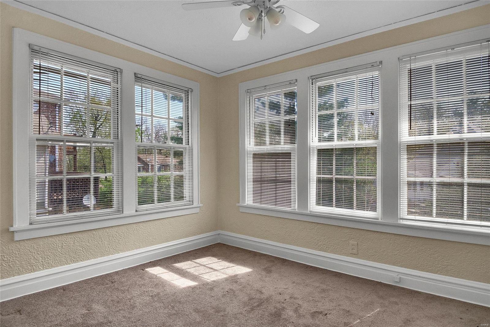 University Park - Residential Income