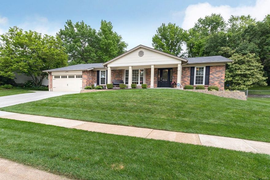 Beautifully updated Ranch with over 2,000 sq. ft. of living space on the main level. This open floor plan has been meticulously updated and transformed to fit todays lifestyle. The high end kitchen boast solid wood white cabinets and feature soft close doors,
granite countertops and stainless steel appliances. Recessed LED lighting throughout kitchen and dining area. Master bedroom is spacious and features a walk in closet and master bath with shower and whirlpool tub. Hardwood flooring throughout except the 2.5
baths and MFL. The finished LL adds another 1200 sq. ft. of living space and offers a fourth bedroom and full bath. Plenty of extra space for the kids to play and entertain. Home office right off the kitchen for those who work from home or enjoy a quiet setting for study. Beautifully maintained outdoor space with custom built shed. Neighborhood features private pool, tennis courts, and pond.