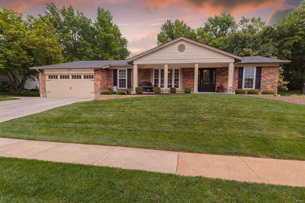 Casa Royale 2 - Residential