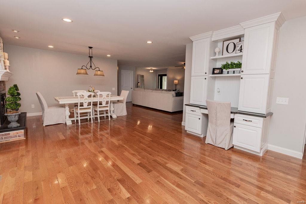 Casa Royale 2 - Residential