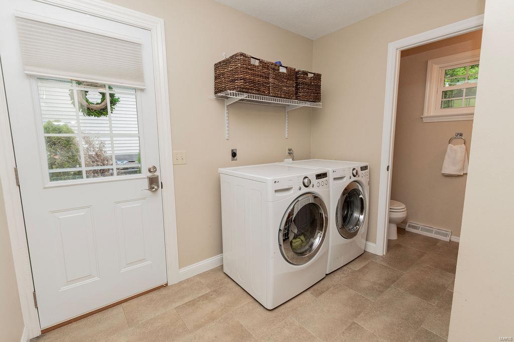 Casa Royale 2 - Residential