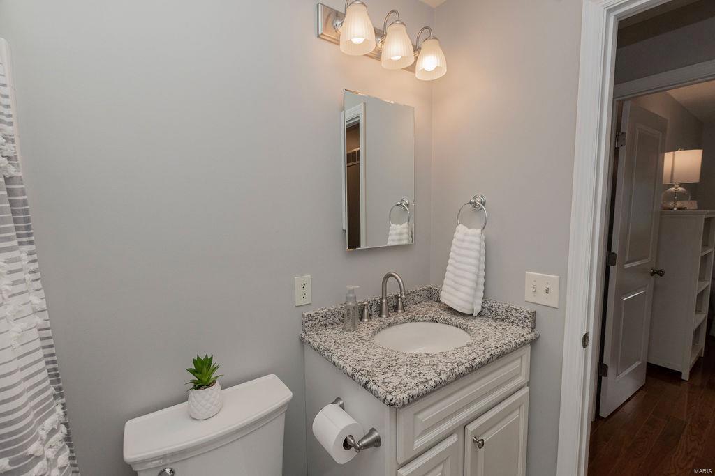 Casa Royale 2 - Residential