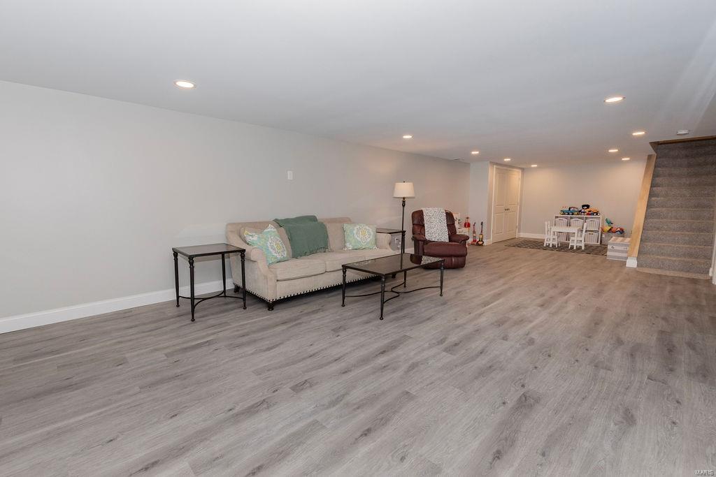 Casa Royale 2 - Residential