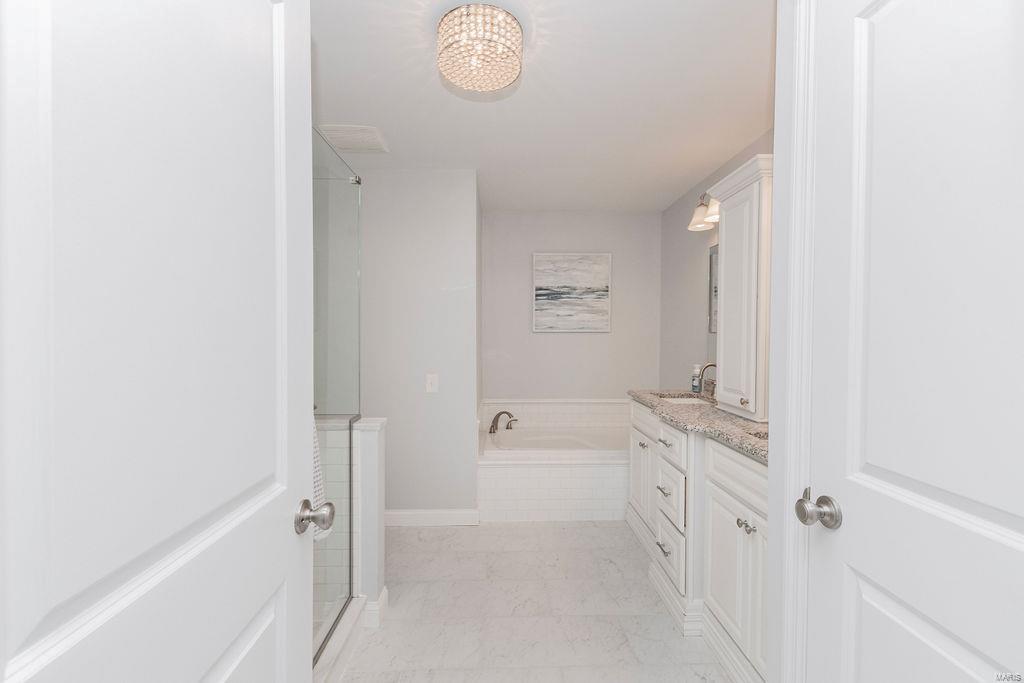 Casa Royale 2 - Residential