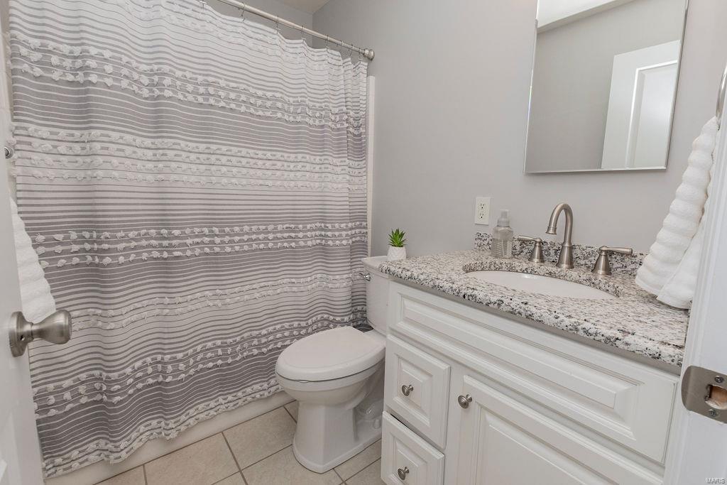 Casa Royale 2 - Residential