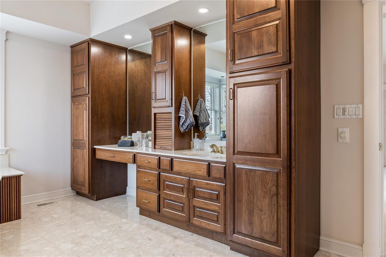 Whitmoor Country Club #9 - Residential