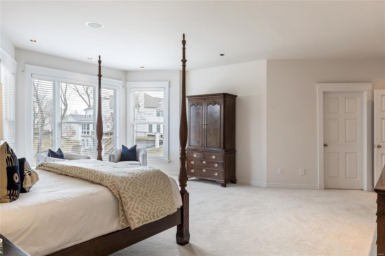 Whitmoor Country Club #9 - Residential