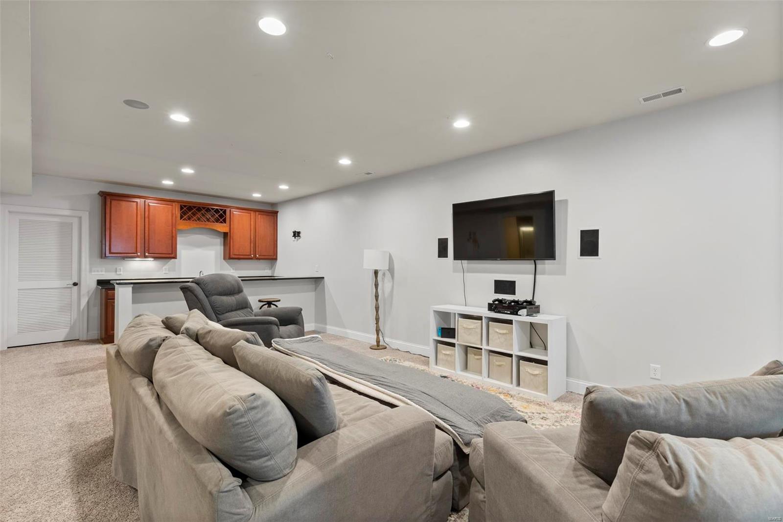 McKnight Park - Residential