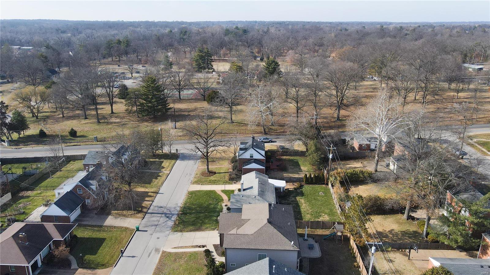 McKnight Park - Residential