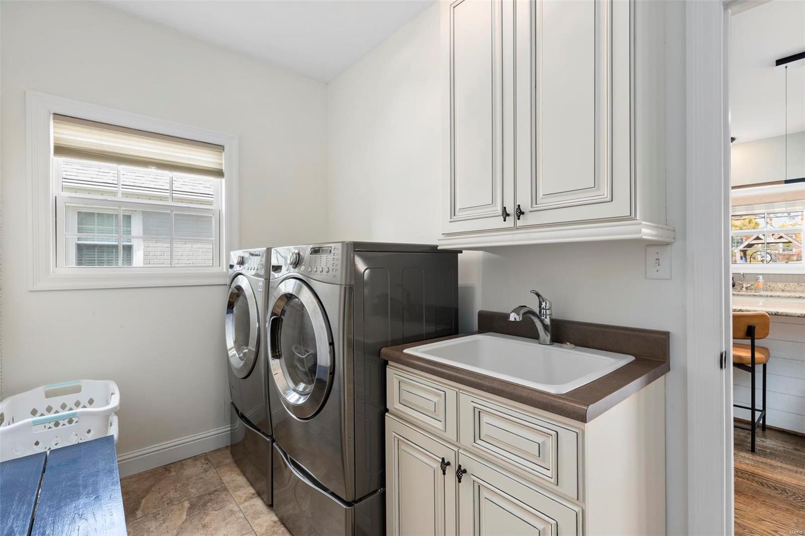 McKnight Park - Residential