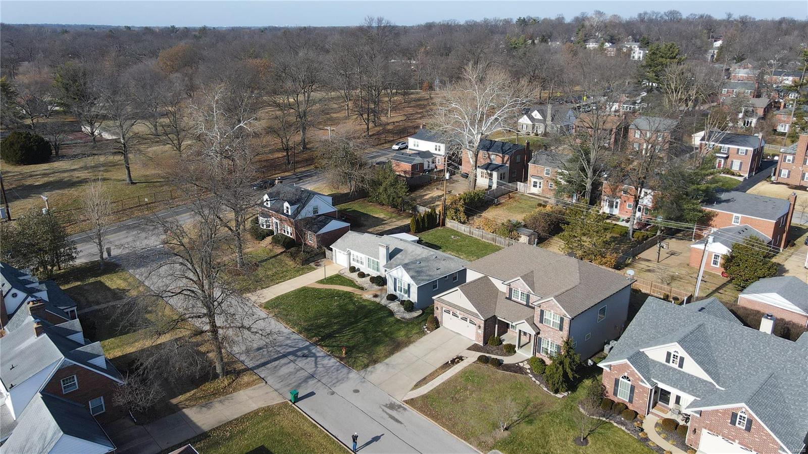 McKnight Park - Residential