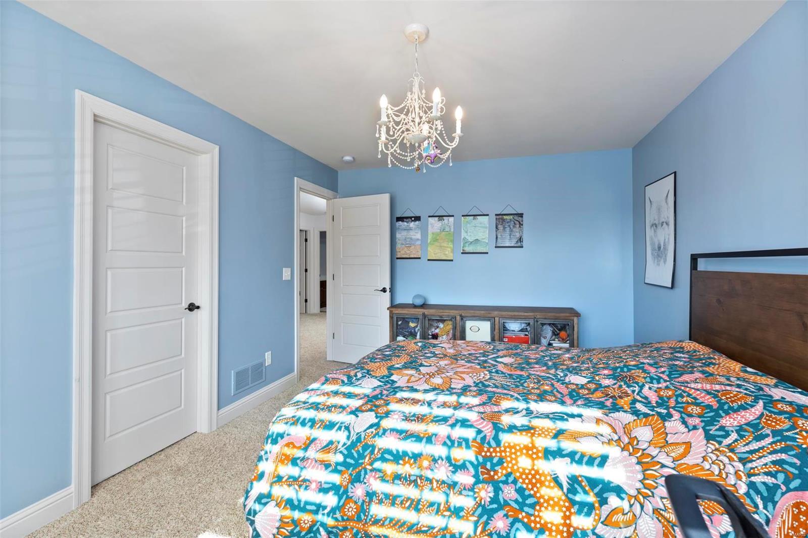 McKnight Park - Residential