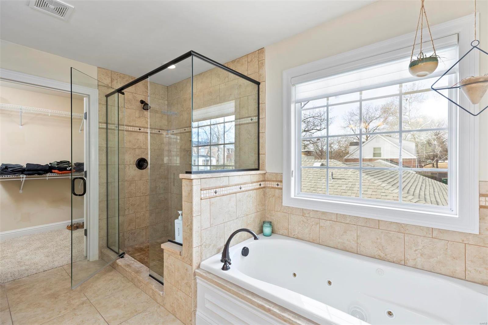 McKnight Park - Residential