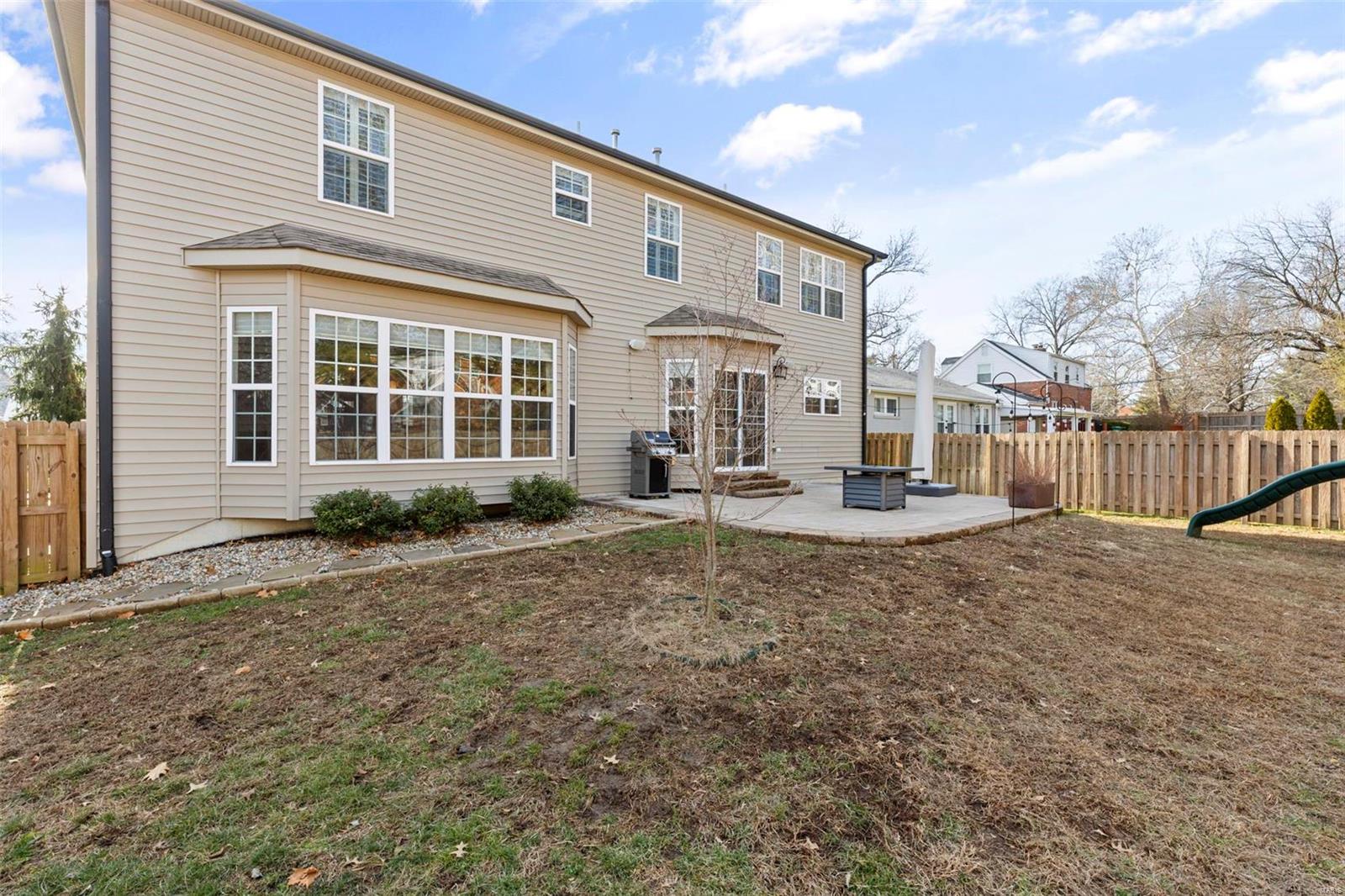 McKnight Park - Residential