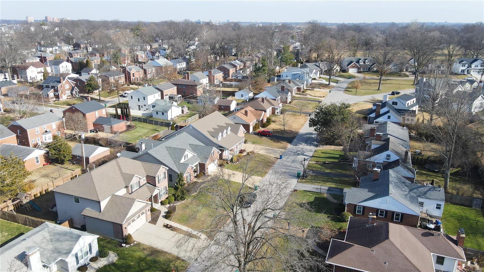 McKnight Park - Residential