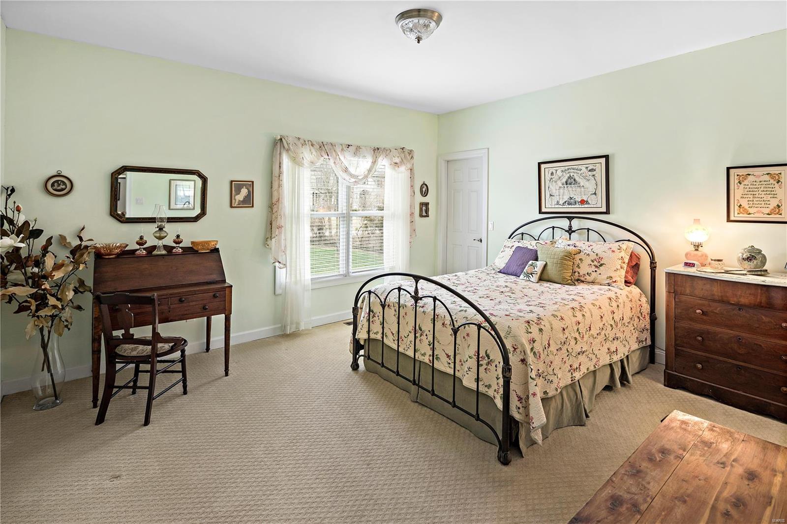 Ladue Meadows - Residential