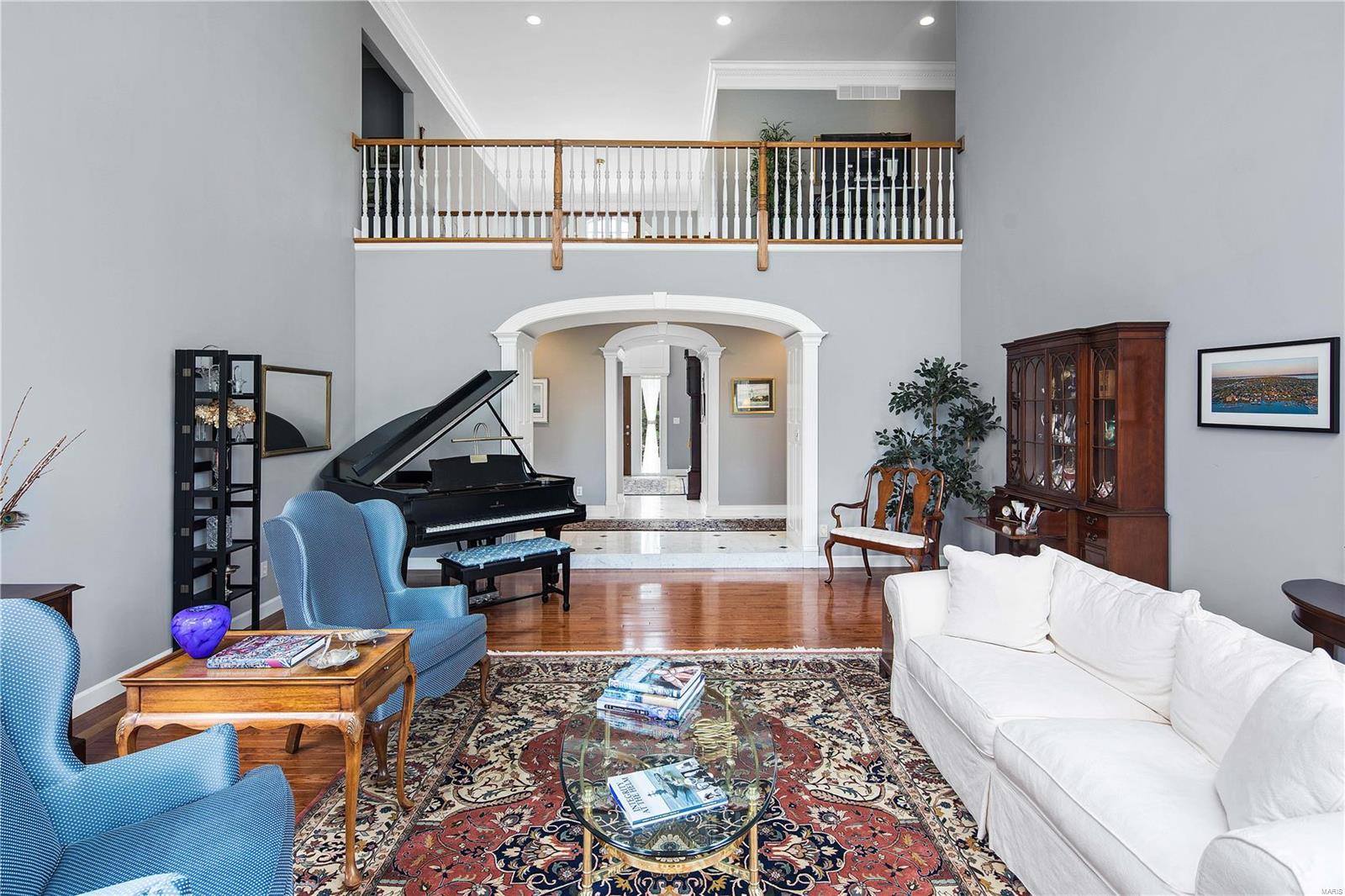 Ladue Meadows - Residential