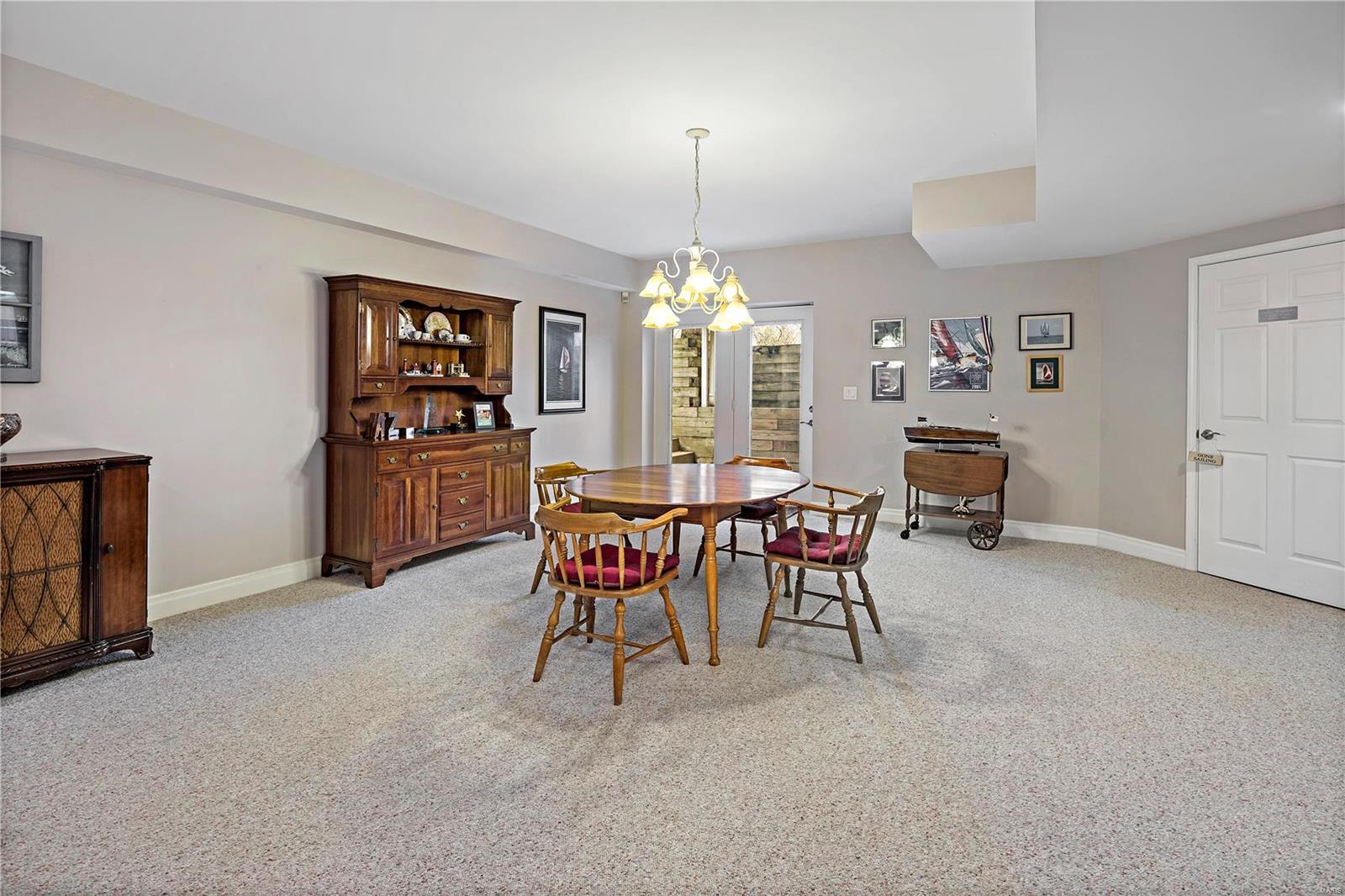 Ladue Meadows - Residential