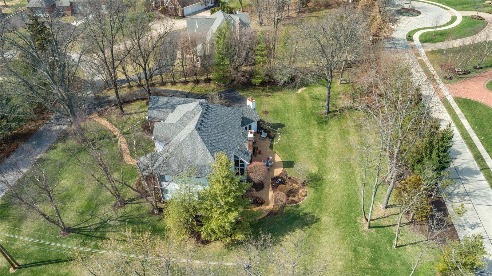 Ladue Meadows - Residential