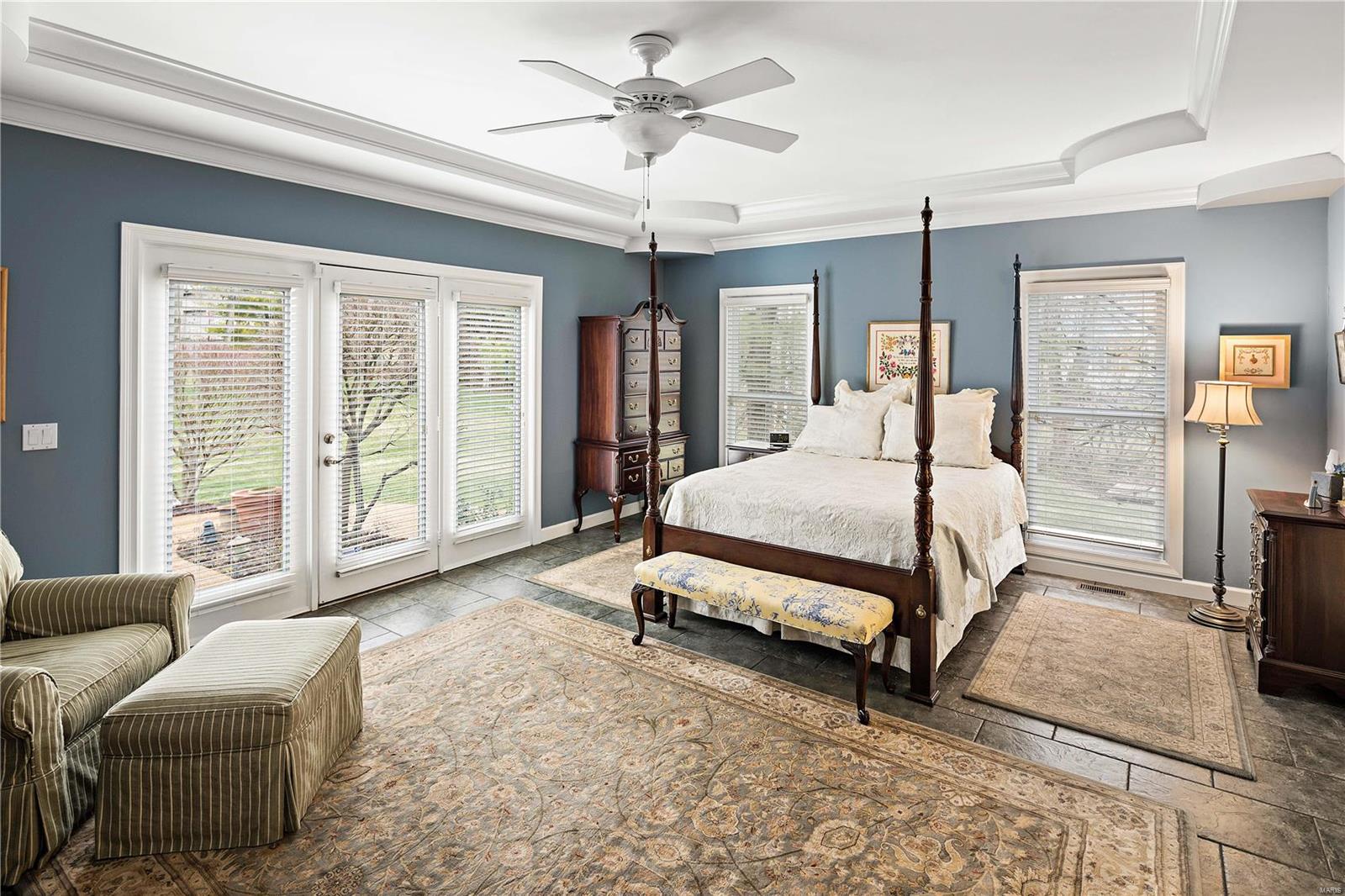 Ladue Meadows - Residential