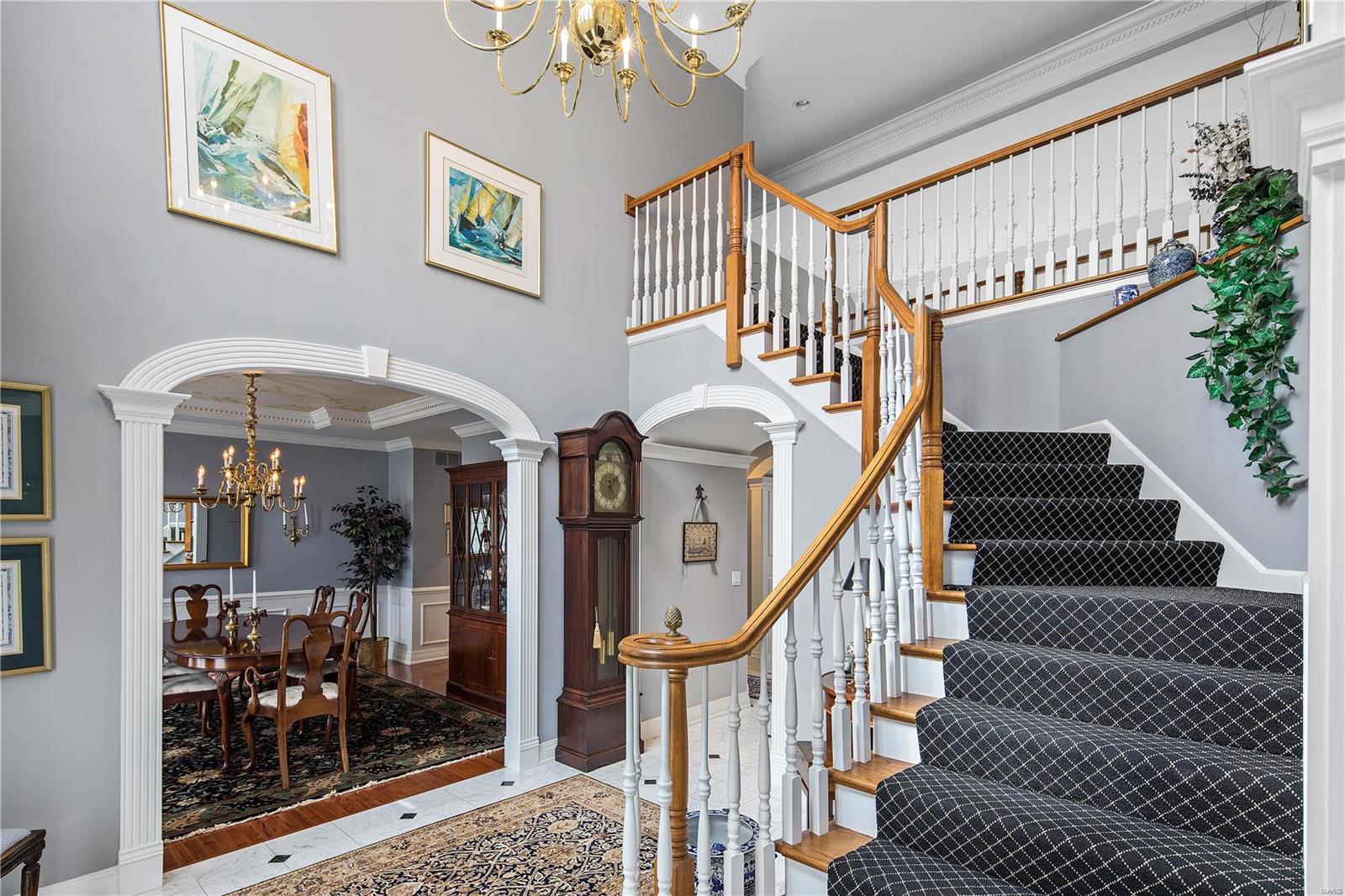 Ladue Meadows - Residential