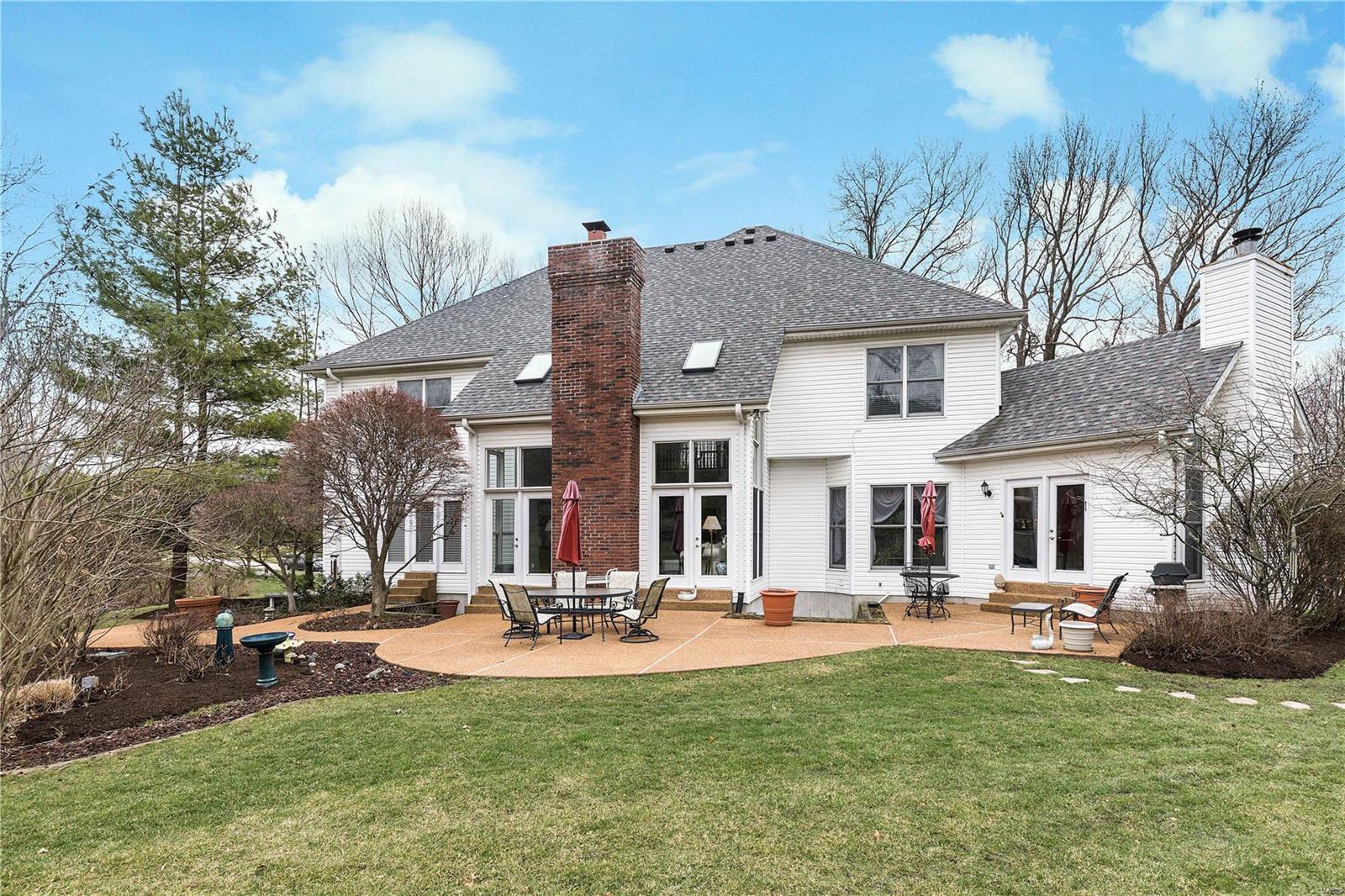 Ladue Meadows - Residential