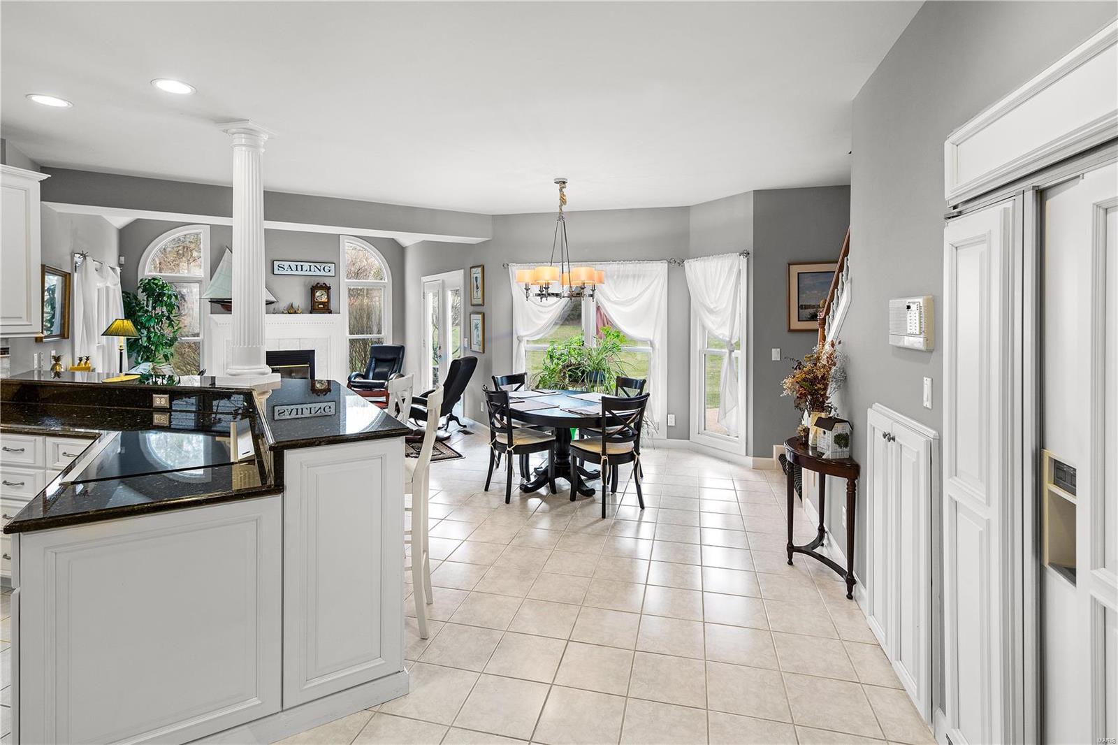 Ladue Meadows - Residential