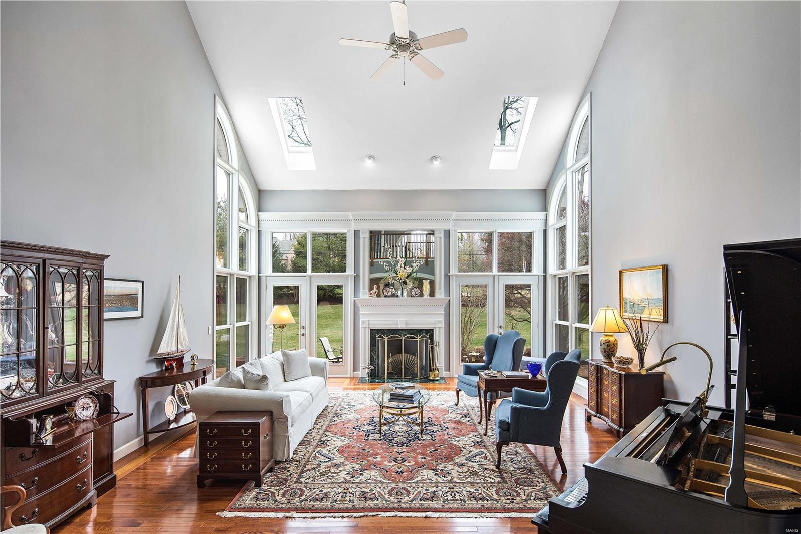 Ladue Meadows - Residential