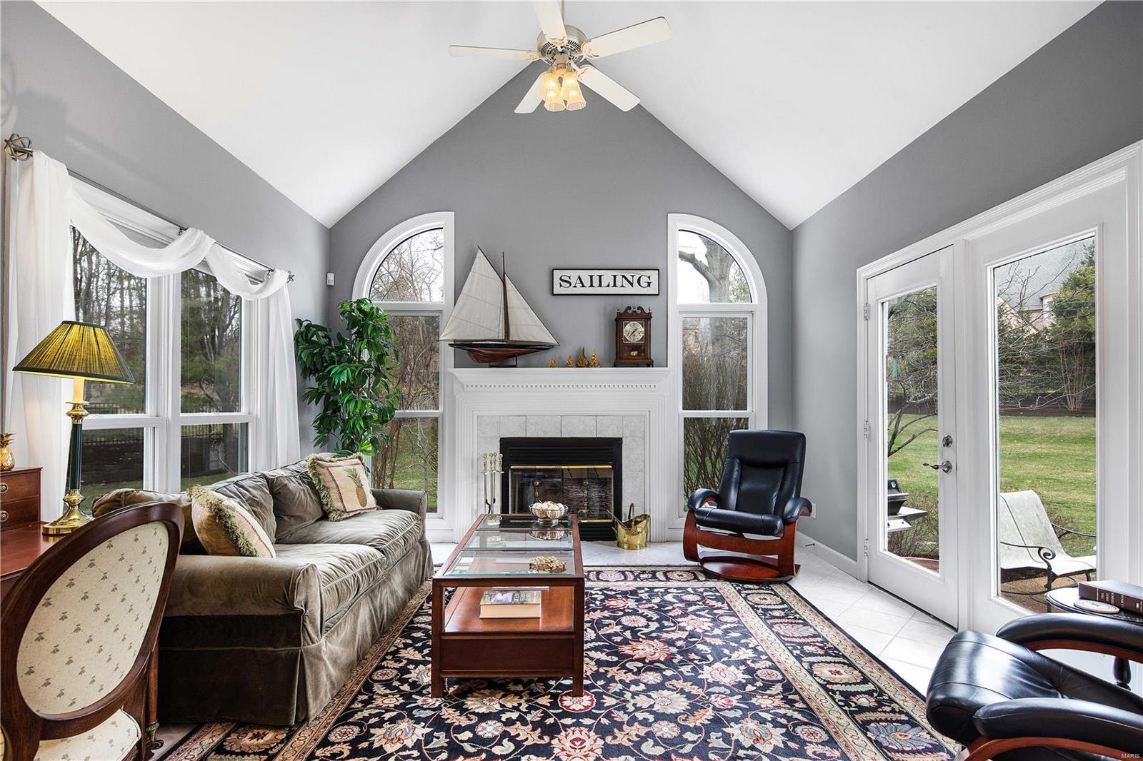 Ladue Meadows - Residential