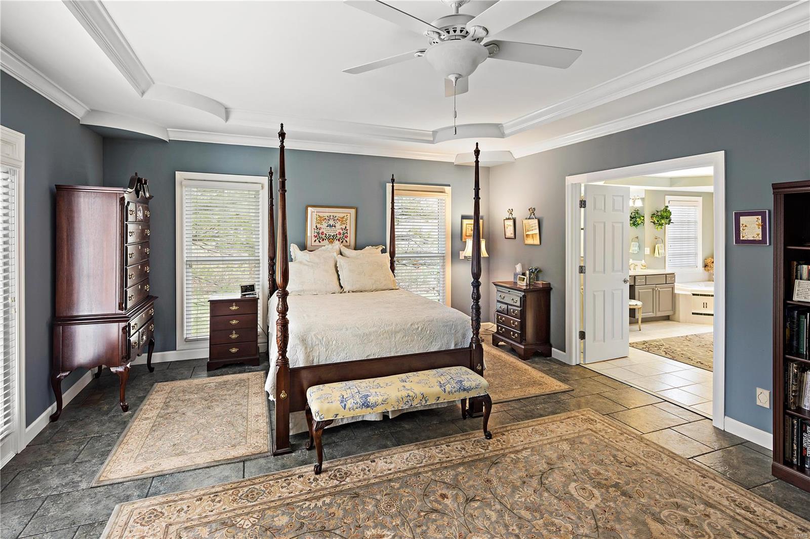 Ladue Meadows - Residential