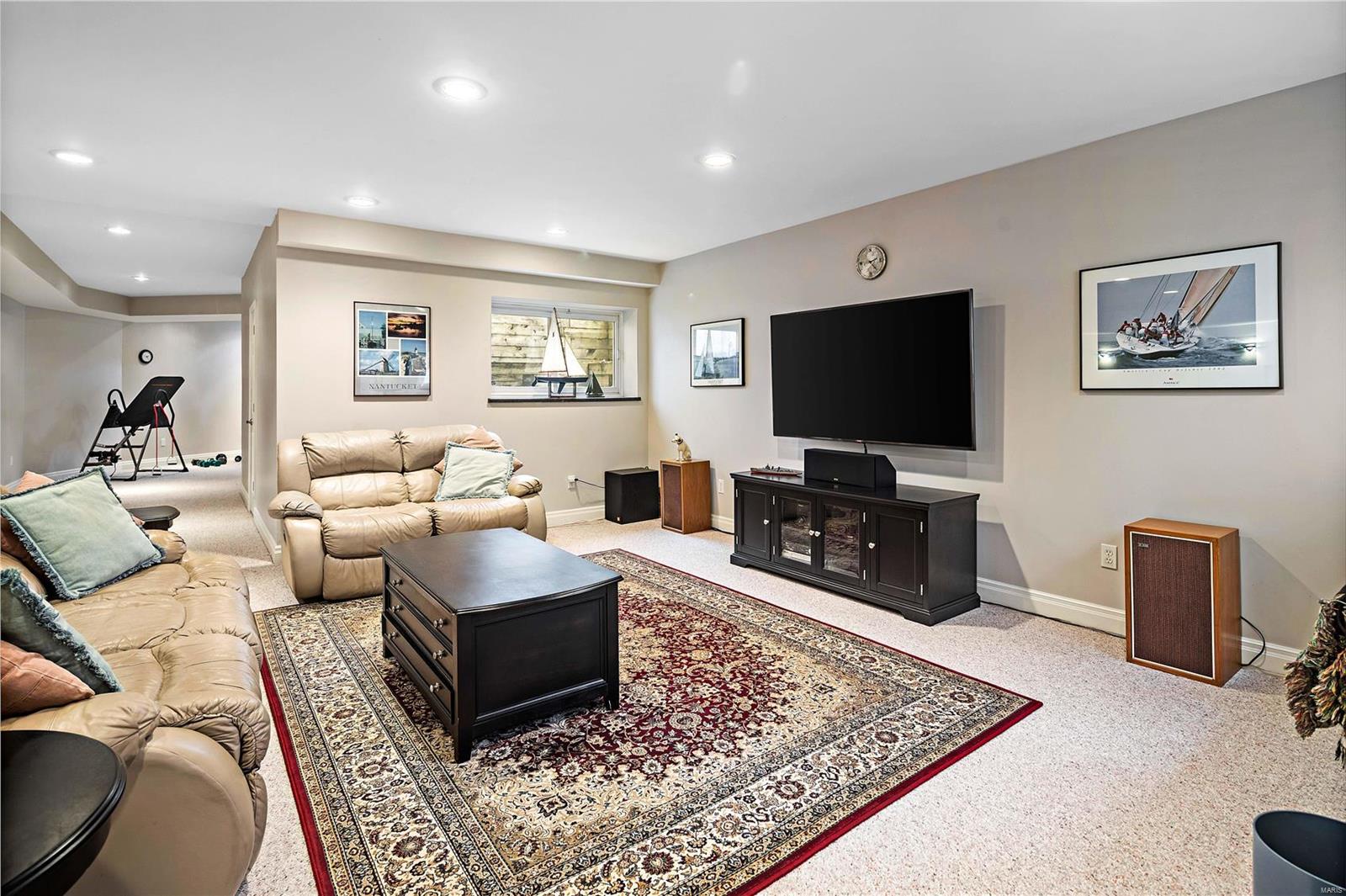 Ladue Meadows - Residential