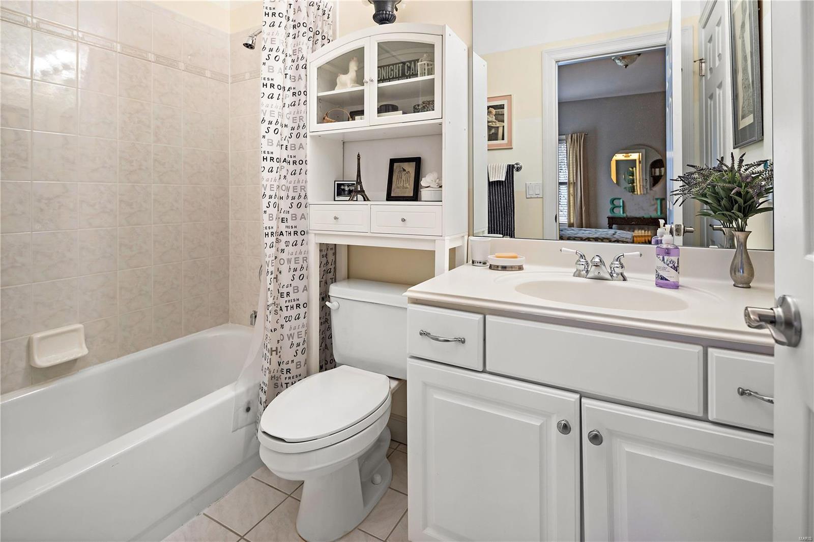 Ladue Meadows - Residential