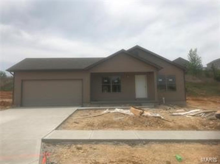 To Be Built Cedar Model 3 Bedroom 2 Bath 1094 sq. ft. Ranch with 2 Car Garage. Open Floor plan. New Homes come with lots of quality standard features & many options to choose from. Including vinyl siding, enclosed soffits & fascia, energy efficient HVAC, 200 Amp service, white panel doors & trim, and much more! Public water and public sewer. Many Lots and Models are available to choose from. Hawks Pointe is conveniently located in the Heart of Hillsboro near schools, restaurants & shopping. Minutes away from New Hwy 21 and Hwy A. Build your dream home with little money down! 100% financing through USDA available! Price shown is base price. Photo is similar home & may show optional features. Display Open Sat & Sun 12-4, 821 Hawks Circle Dr. Hillsboro, Mo 63050.