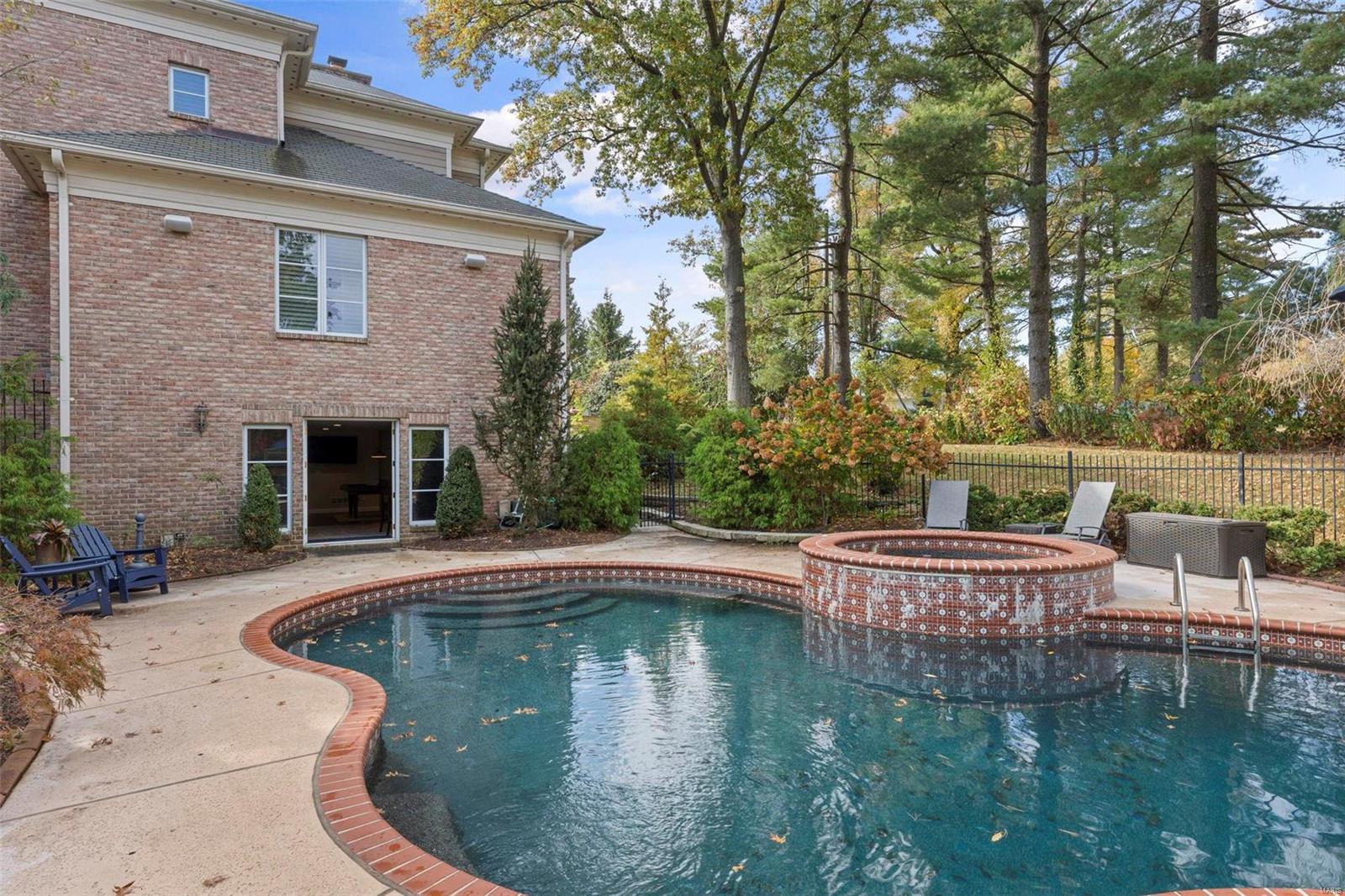 Fordyce Manor - Residential