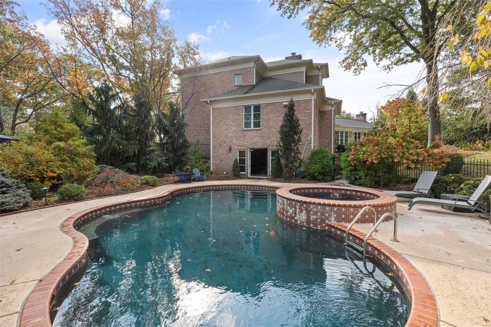 Fordyce Manor - Residential