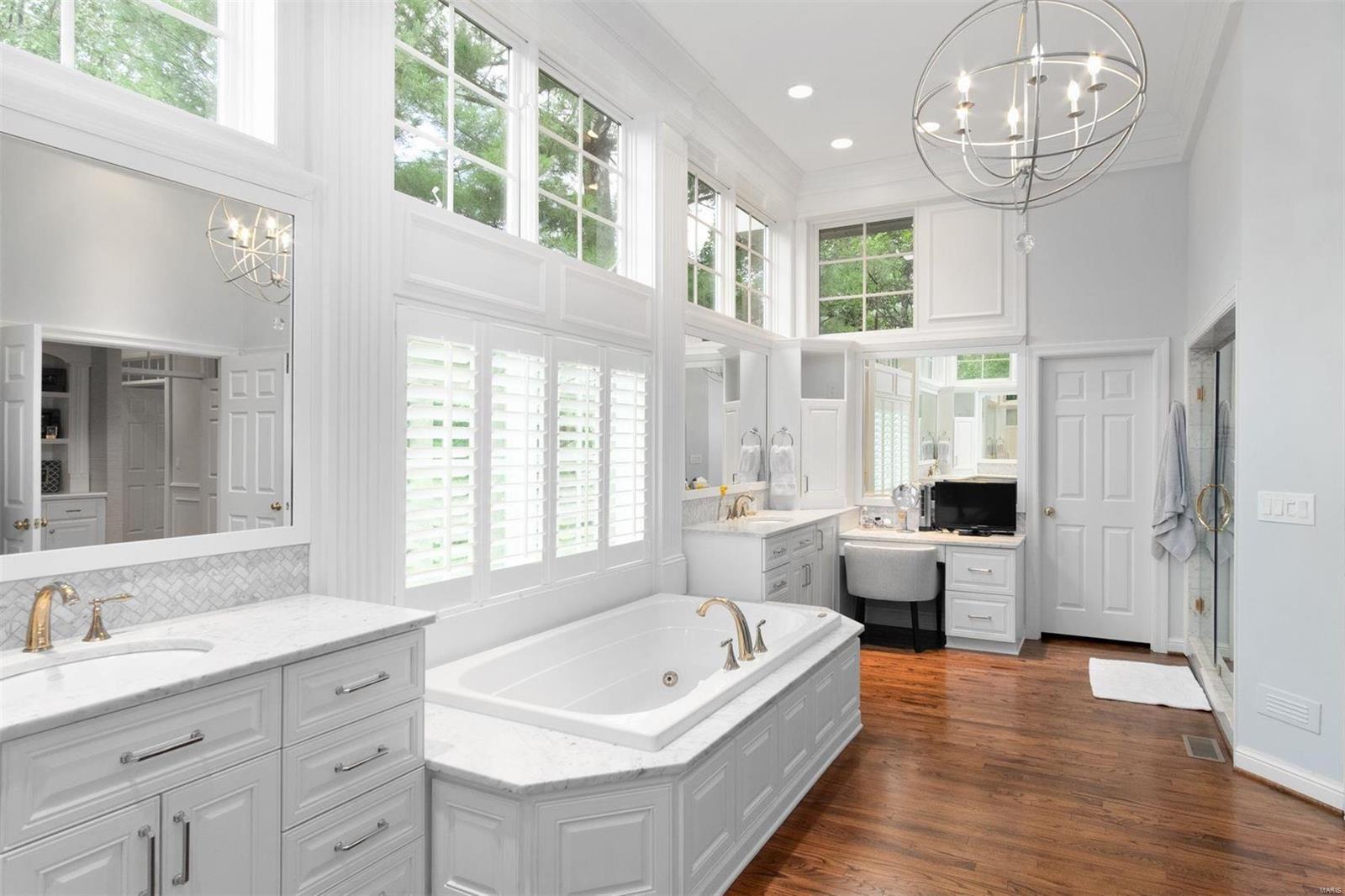 Manderleigh - Residential