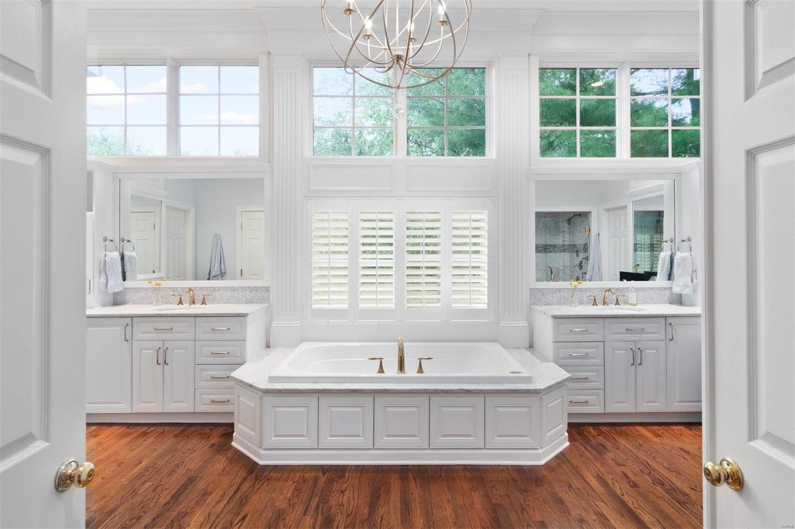 Manderleigh - Residential