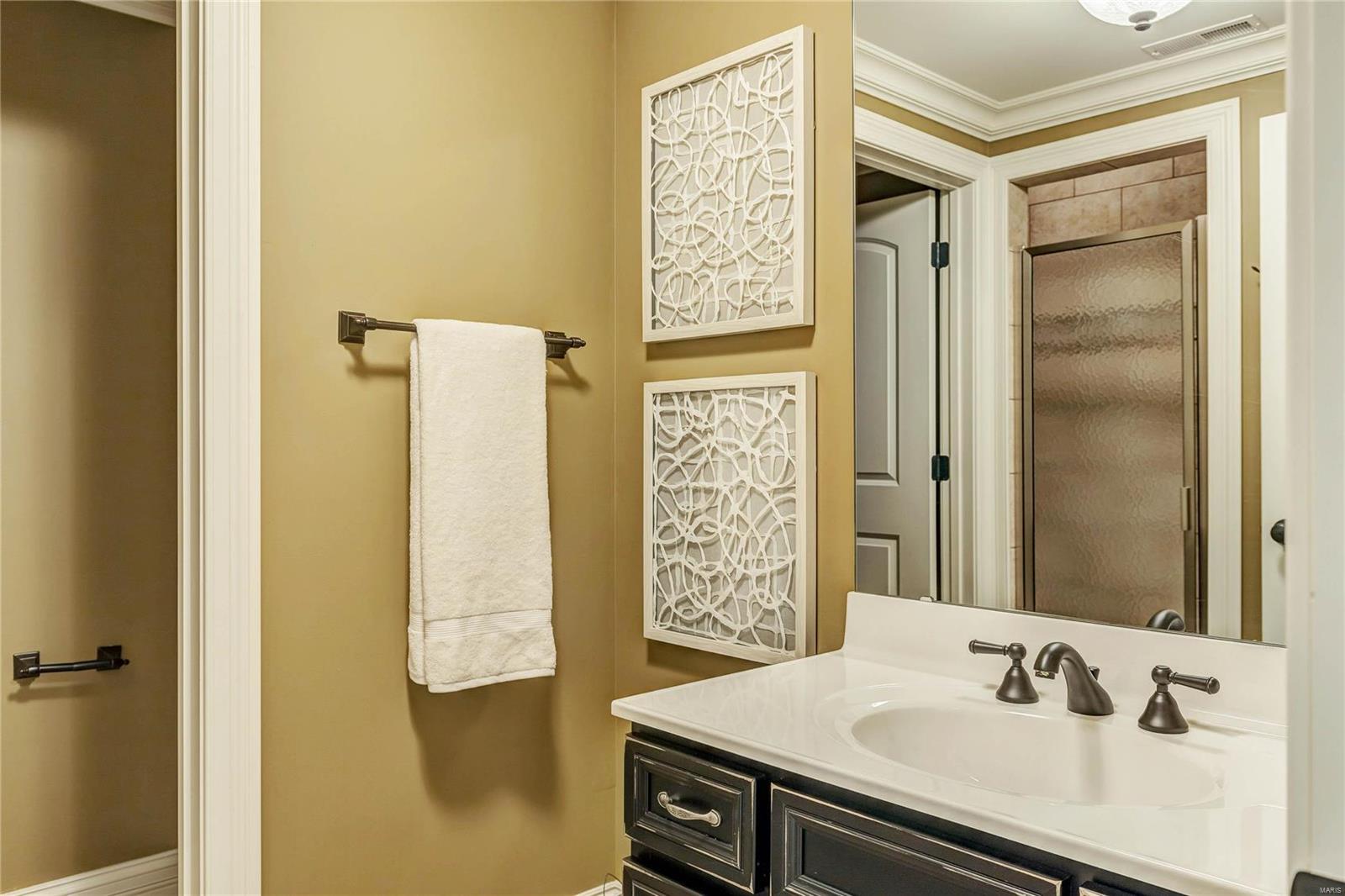 Town & Country Manor - Residential