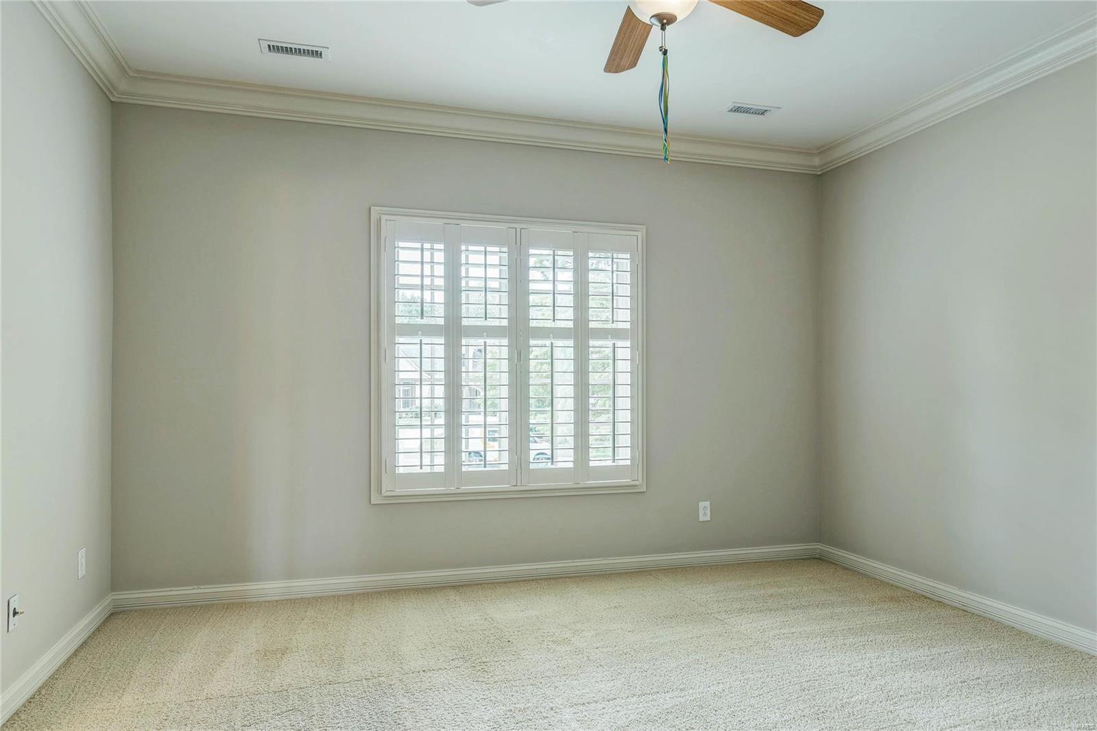 Town & Country Manor - Residential